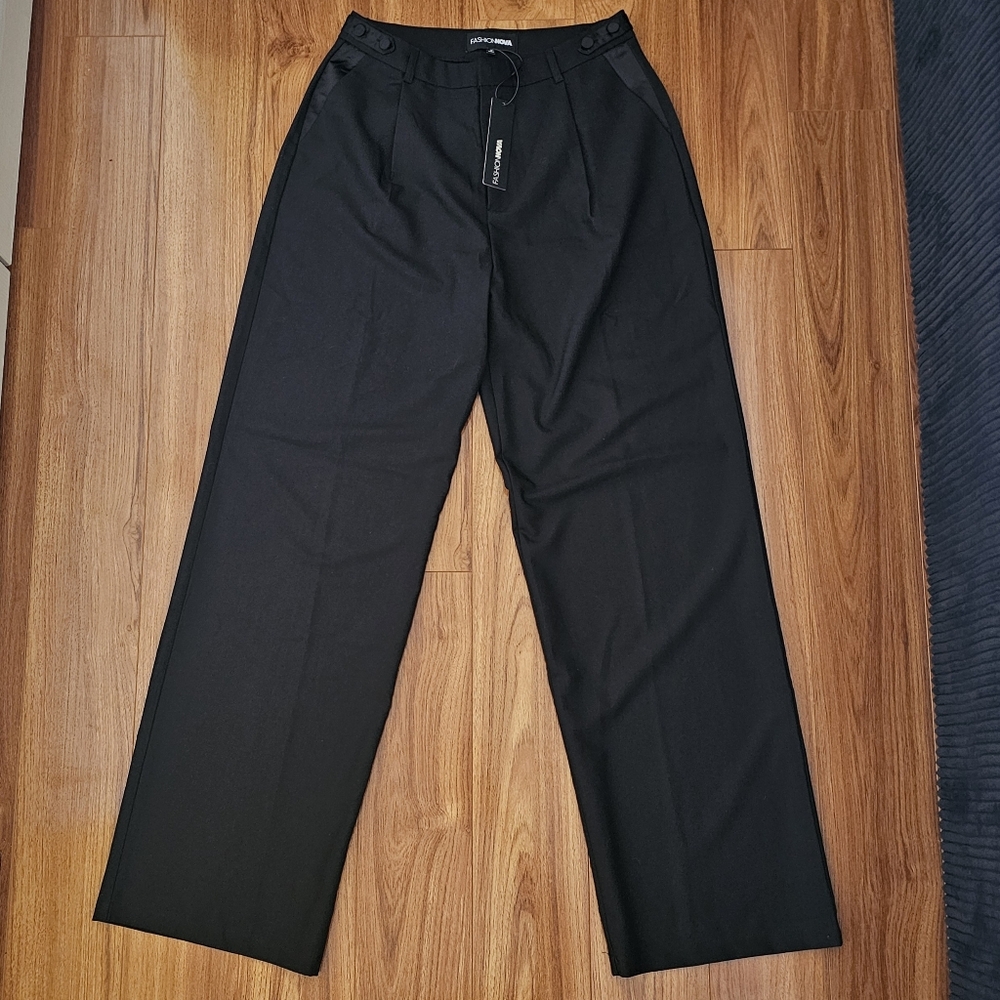 NWT Fashion Nova Antonia Straight Leg Trouser